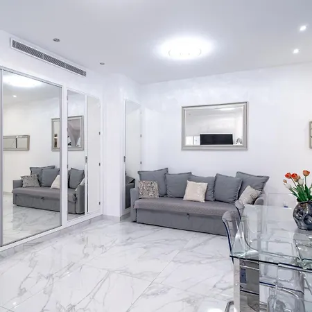 Gold Horizon Luxury Apartment Nerja
